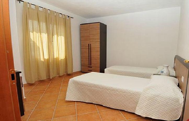 Hotel Gallo Spot San Teodoro  Zimmer foto